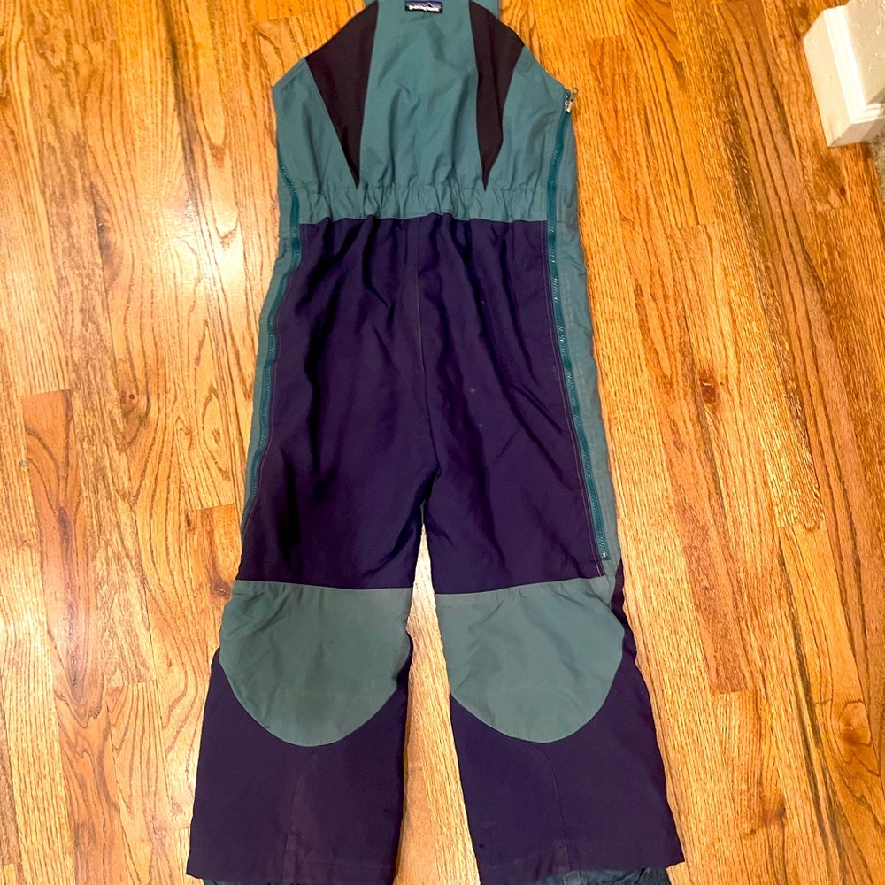 Vintage Patagonia kids snow overalls size medium.